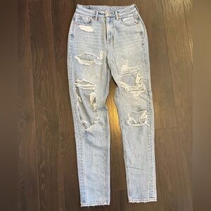 American Eagle Outfitters Light Blue Denim Jeans
